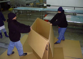 新手客户在重型纸箱厂家起订量方面如何节省成本